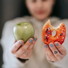 Is it attainable to drop a few pounds with out chopping out sugar utterly?