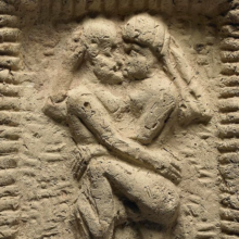 Who Kissed First? Archaeology Has an Answer.