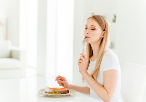 Can chewing meals slowly help in weight reduction?