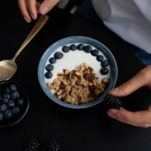 What are some wholesome choices for quick meals or consuming out whereas attempting to reduce weight?